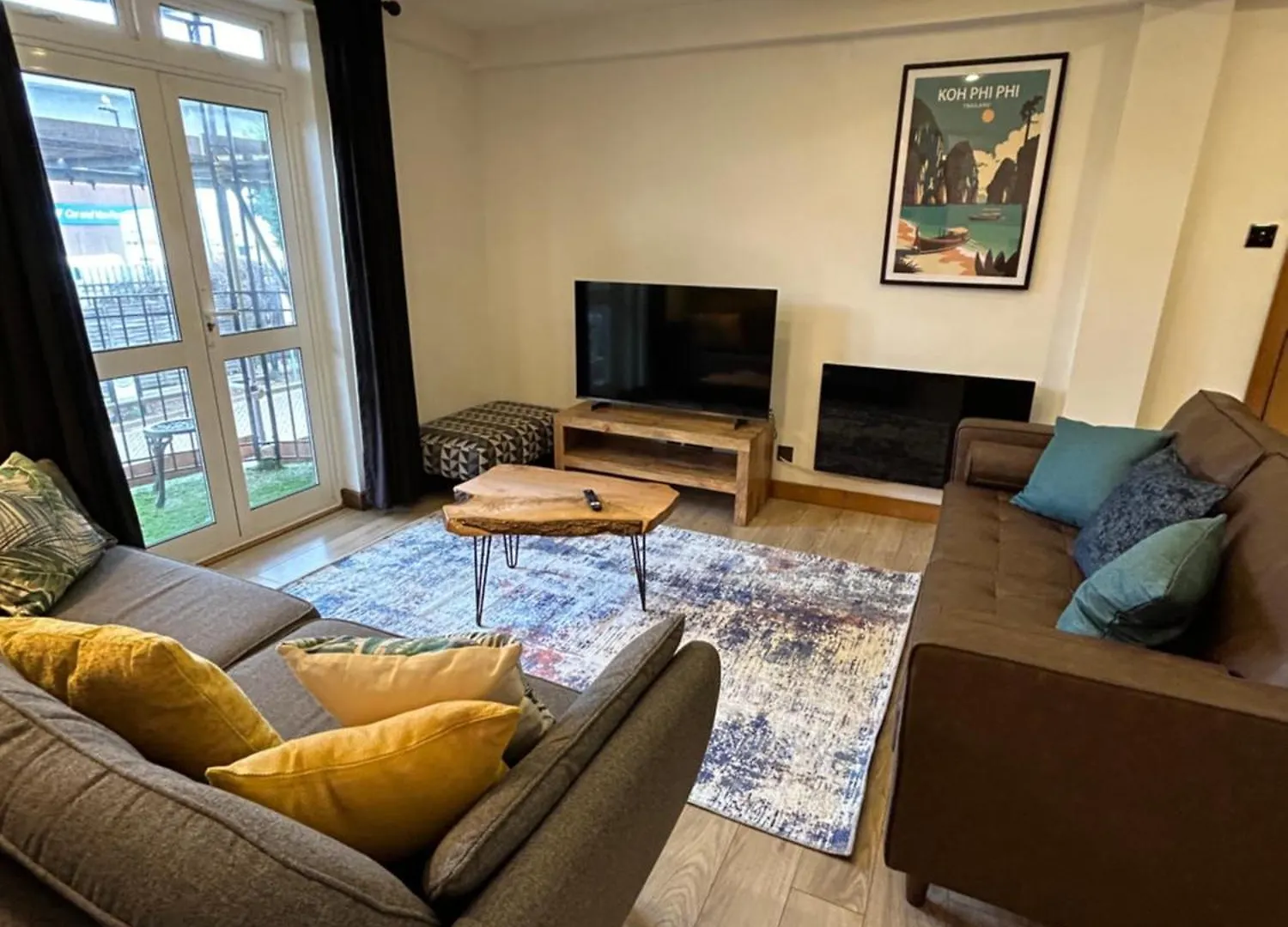 Spacious 3 Bedroom Apartment Close To Marina, 2 Parking Spaces, Kingsize Or Single Beds Southampton 0*,  United Kingdom