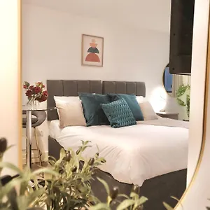 Canal Walk Apartment